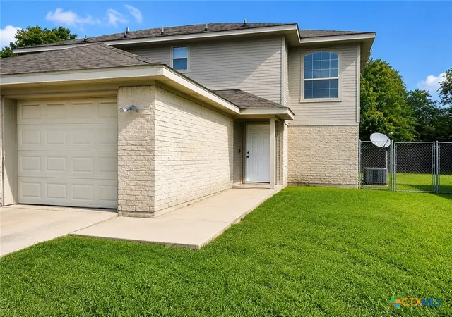 Photo 1 of Townhouse for sale at 305 Deloris Dr, Killeen, TX 76542 | MLS# 624384 | Listing updated on 2026-09-08