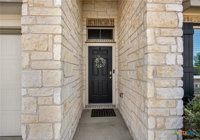 Photo 3 of Single family home for sale at 9400 Susan Dr, Killeen, TX 76542 | MLS# 624478 | Listing updated on 2026-09-04
