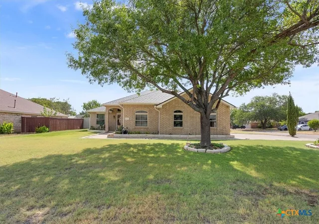 Photo 3 of Single family home for sale at 600 Hogan Dr, Harker Heights, TX 76548 | MLS# 624379 | Listing updated on 2026-09-17