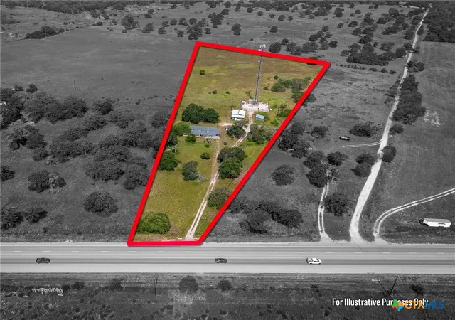 Photo 3 of Single family home for sale at 19642 S State Hwy 123, Seguin, TX 78155 | MLS# 622357 | Listing updated on 2026-09-04