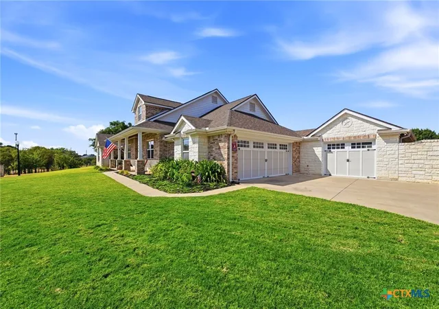 Photo 3 of Single family home for sale at 1006 Shady Holw Ct, Nolanville, TX 76559 | MLS# 624511 | Listing updated on 2026-09-10