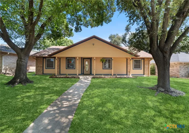 Photo 1 of Single family home for sale at 2202 Winchester Dr, Temple, TX 76502 | MLS# 624141 | Listing updated on 2026-09-18