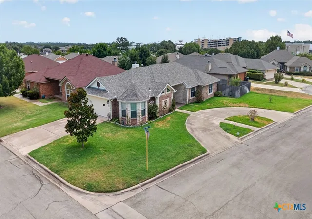 Photo 3 of Single family home for sale at 3000 Phoenix Dr, Killeen, TX 76543 | MLS# 624536 | Listing updated on 2026-09-12