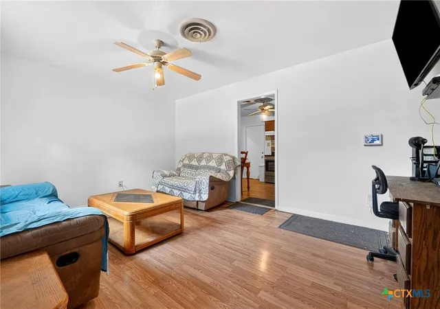 Photo 3 of Single family home for sale at 309 Ash St, Copperas Cove, TX 76522 | MLS# 624574 | Listing updated on 2026-09-05