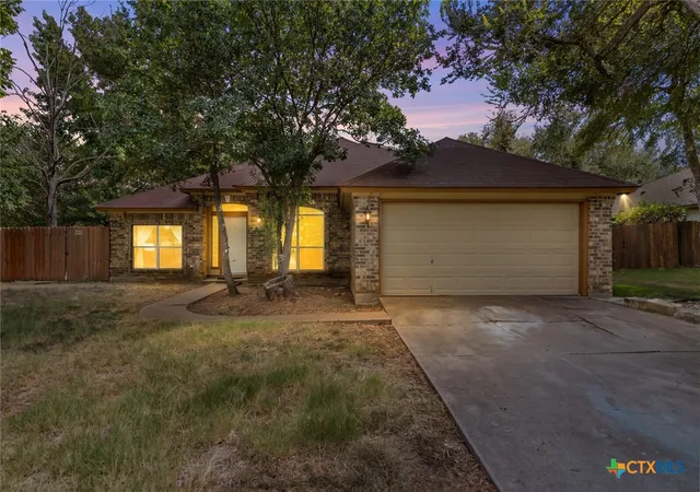 Photo 2 of Single family home for sale at 5110 Glenoak Dr, Killeen, TX 76542 | MLS# 624377 | Listing updated on 2026-09-05