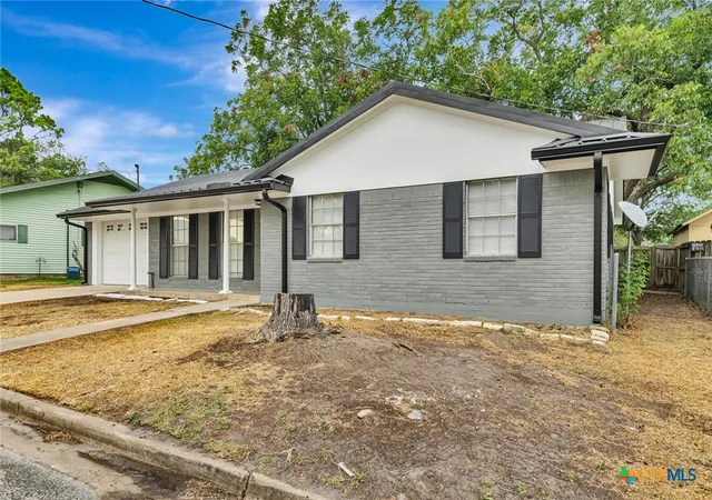 Photo 40 of Single family home for sale at 602 N Market St, Hallettsville, TX 77964 | MLS# 624591 | Listing updated on 2026-09-05