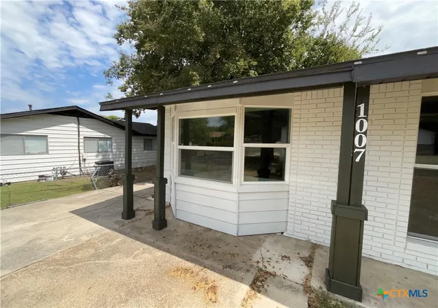 Photo 3 of Single family home for sale at 1007 S 25th Street, Copperas Cove, TX 76522 | MLS# 623313 | Listing updated on 2026-09-15