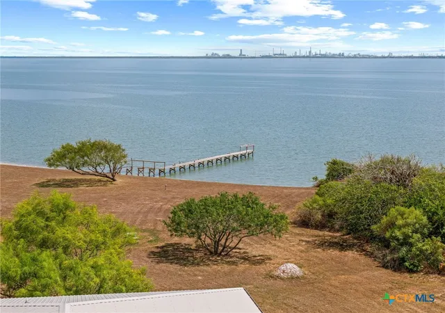 Photo 3 of Single family home for sale at 96 E Meadowlark Dr, Port Lavaca, TX 77979 | MLS# 624402 | Listing updated on 2026-09-05