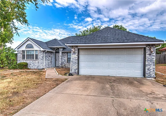Photo 2 of Single family home for sale at 2308 Wampum Dr, Harker Heights, TX 76548 | MLS# 624086 | Listing updated on 2026-09-05