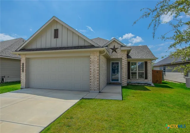 Photo 1 of Sale Pending at 1921 Euclid Dr, Temple, TX 76504 | MLS# 624493 | Listing updated on 2026-10-01