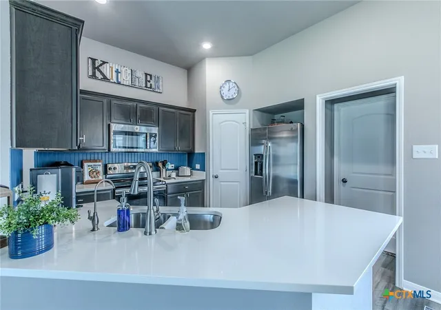 Photo 4 of Sale Pending at 1921 Euclid Dr, Temple, TX 76504 | MLS# 624493 | Listing updated on 2026-10-01