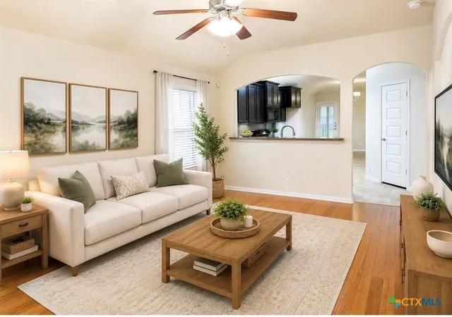 Photo 3 of Sale Pending at 200 Mccoy Ln, Hutto, TX 78634 | MLS# 624625 | Listing updated on 2026-09-17