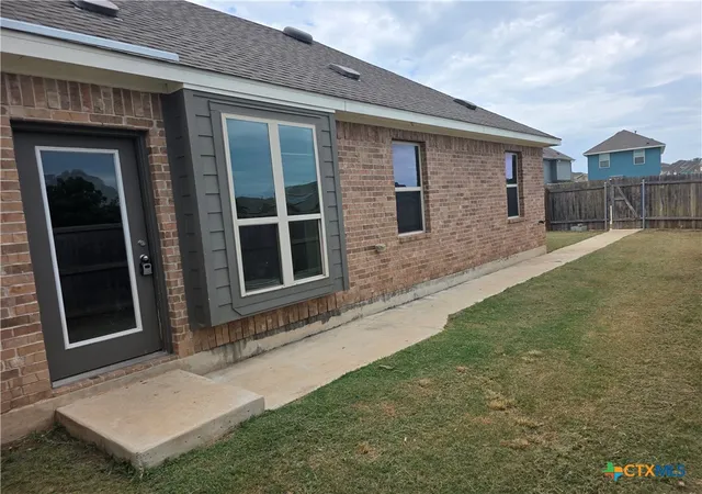 Photo 3 of Single family home for sale at 104 Witchhazel Way, San Marcos, TX 78666 | MLS# 624627 | Listing updated on 2026-09-10