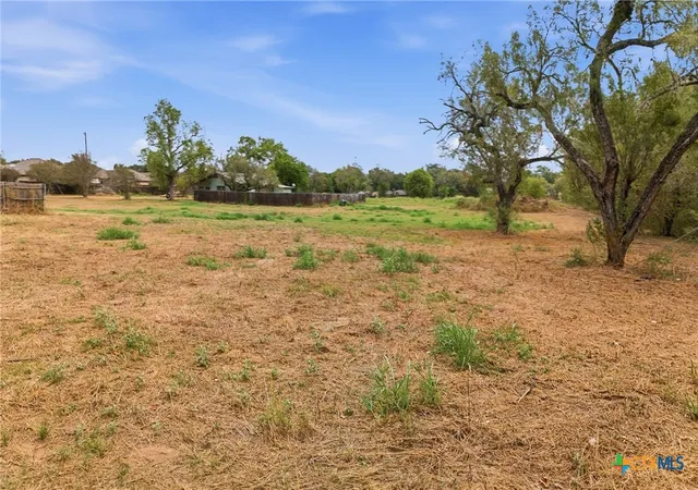 Photo 3 of Single family home for sale at 2030 Dreyer Ln, Gonzales, TX 78629 | MLS# 624643 | Listing updated on 2026-09-07