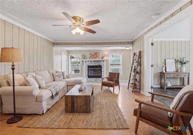 Photo 4 of Single family home for sale at 2030 Dreyer Ln, Gonzales, TX 78629 | MLS# 624643 | Listing updated on 2026-09-07