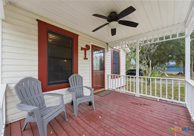 Photo 4 of Single family home for sale at 1904 Dreyer Ln St, Gonzales, TX 78629 | MLS# 624641 | Listing updated on 2026-09-10