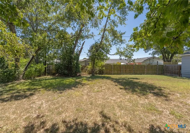 Photo 27 of Single family home for sale at 1802 N 10th Street, Killeen, TX 76541 | MLS# 622932 | Listing updated on 2026-09-07