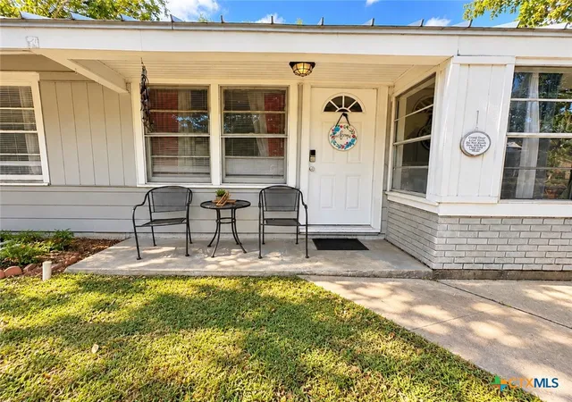 Photo 3 of Single family home for sale at 1119 N East, Edna, TX 77957 | MLS# 624642 | Listing updated on 2026-09-07