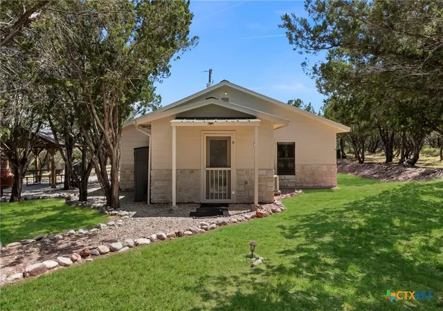 Photo 4 of Single family home for sale at 1919 Kc 3151, Junction, TX 76849 | MLS# 624586 | Listing updated on 2026-09-07