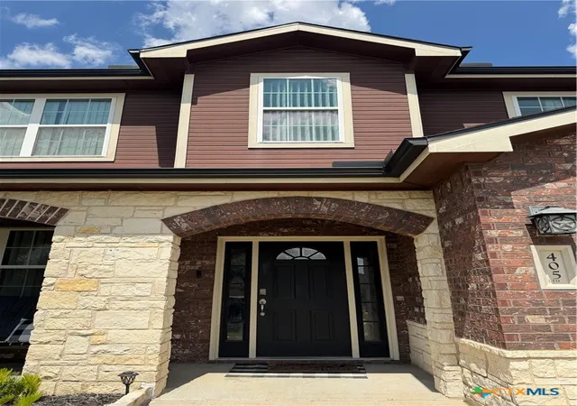 Photo 2 of Single family home for sale at 405 W Little Dipper, Killeen, TX 76542 | MLS# 624672 | Listing updated on 2026-09-15