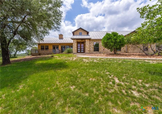 Photo 1 of Single family home for sale at 988 Kendall Jackson, Comfort, TX 78013 | MLS# 624680 | Listing updated on 2026-09-11