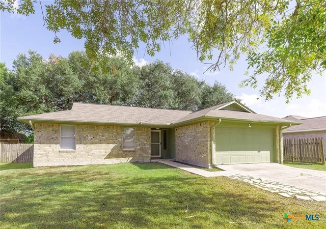 Photo 1 of Single family home for sale at 406 Trent St, Victoria, TX 77905 | MLS# 624655 | Listing updated on 2026-09-09