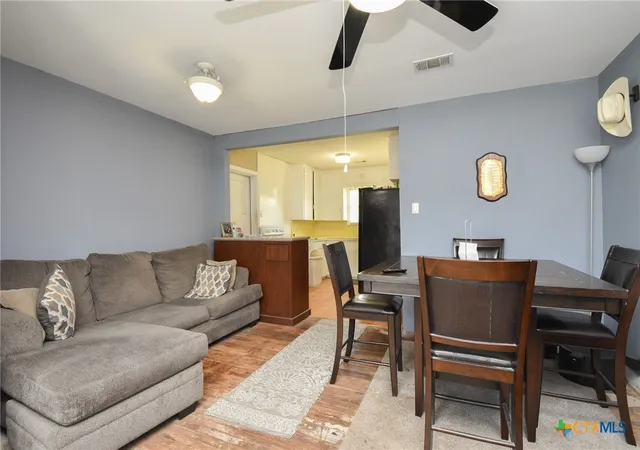 Photo 3 of Single family home for sale at 1804 E Guadalupe St, Victoria, TX 77901 | MLS# 624736 | Listing updated on 2026-09-08