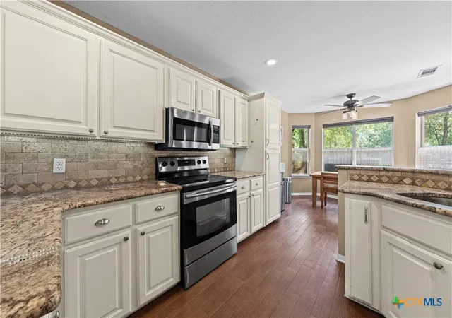 Photo 3 of Single family home for sale at 413 Hallmark Cir, Belton, TX 76513 | MLS# 621047 | Listing updated on 2026-09-09