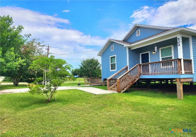 Photo 2 of Single family home for sale at 502 Migl St, Yoakum, TX 77995 | MLS# 624404 | Listing updated on 2026-09-08