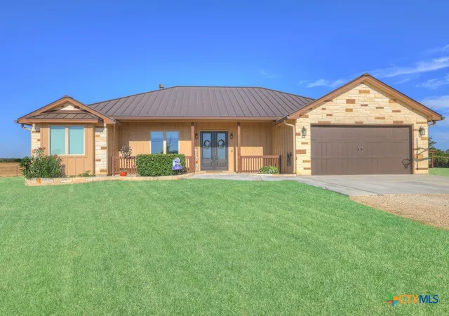 Photo 1 of Single family home for sale at 8383 N State Hwy 123, Seguin, TX 78155 | MLS# 624761 | Listing updated on 2026-09-08