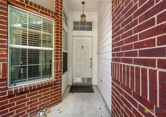 Photo 3 of Single family home for sale at 1203 Woodhollow Dr, Temple, TX 76502 | MLS# 622588 | Listing updated on 2026-10-01