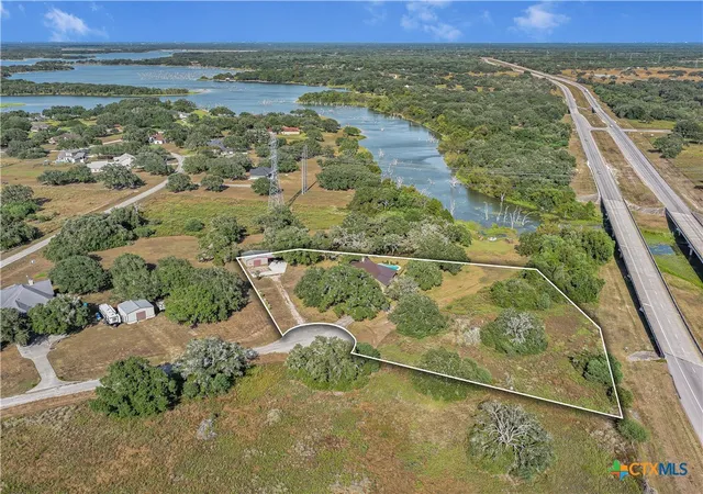 Photo 2 of Single family home for sale at 72 Perdido Ct, Victoria, TX 77905 | MLS# 624715 | Listing updated on 2026-09-09