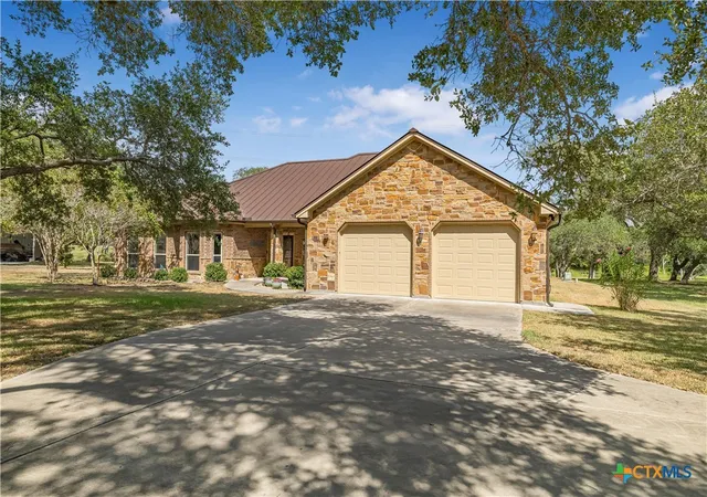 Photo 39 of Single family home for sale at 72 Perdido Ct, Victoria, TX 77905 | MLS# 624715 | Listing updated on 2026-09-09