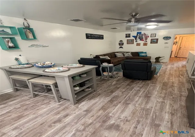 Photo 3 of Single family home for sale at 911 Bill Tindall Ave, Seadrift, TX 77983 | MLS# 624708 | Listing updated on 2026-09-10