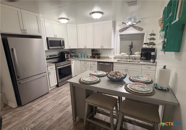 Photo 3 of Single family home for sale at 911 Bill Tindall Ave, Seadrift, TX 77983 | MLS# 624708 | Listing updated on 2026-09-10