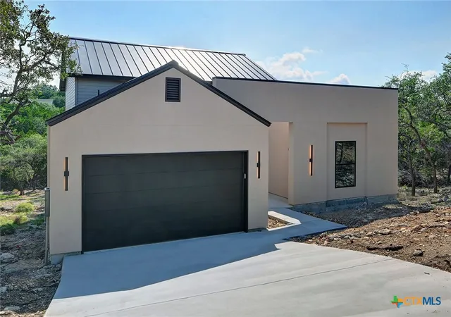 Photo 3 of Single family home for sale at 1197 Spice Wood Rd, Fischer, TX 78623 | MLS# 624816 | Listing updated on 2026-09-09