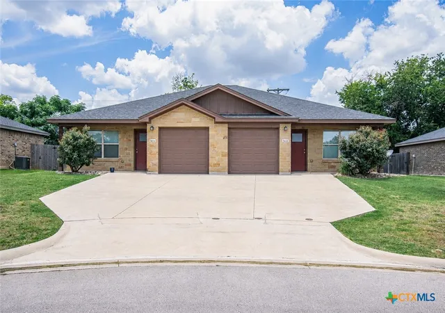 Photo 1 of Multi family home for sale at 2611 Leroy Ln, Belton, TX 76513 | MLS# 624862 | Listing updated on 2026-09-09