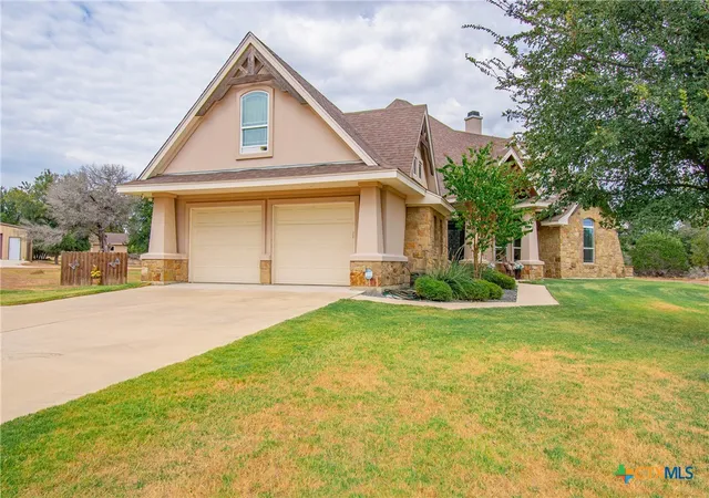 Photo 3 of Single family home for sale at 1160 Long Meadow Dr, Salado, TX 76571 | MLS# 624813 | Listing updated on 2026-09-14