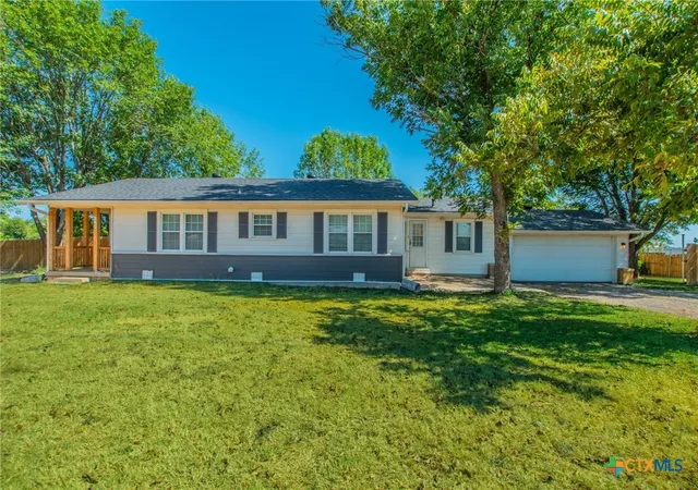 Photo 1 of Single family home for sale at 814 E Young Ave, Temple, TX 76501 | MLS# 624876 | Listing updated on 2026-09-10