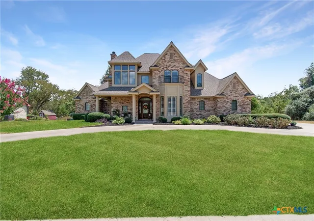 Photo 1 of Single family home for sale at 121 Wallace Blvd, Cameron, TX 76520 | MLS# 624477 | Listing updated on 2026-09-10