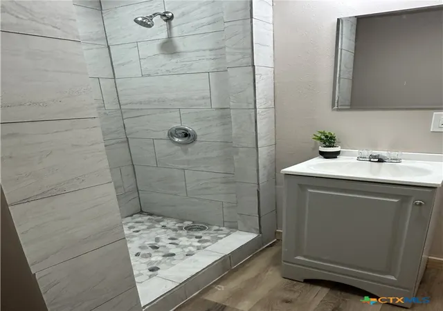 Photo 19 of Single family home for sale at 9354 Us Hwy 183, Yoakum, TX 77995 | MLS# 624396 | Listing updated on 2026-09-10