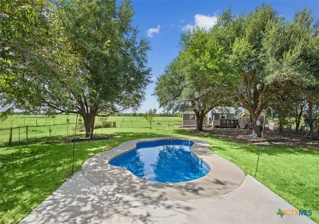 Photo 2 of Single family home for sale at 18509 N Elm Loop, Temple, TX 76501 | MLS# 624837 | Listing updated on 2026-09-24