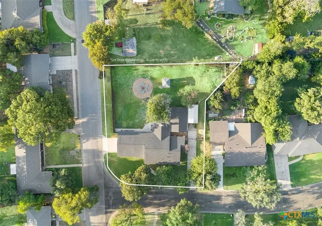 Photo 2 of Single family home for sale at 200 E 21st Avenue, Belton, TX 76513 | MLS# 624835 | Listing updated on 2026-09-30