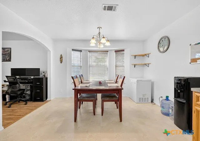 Photo 3 of Single family home for sale at 3902 Tiger Dr, Killeen, TX 76549 | MLS# 624689 | Listing updated on 2026-09-16