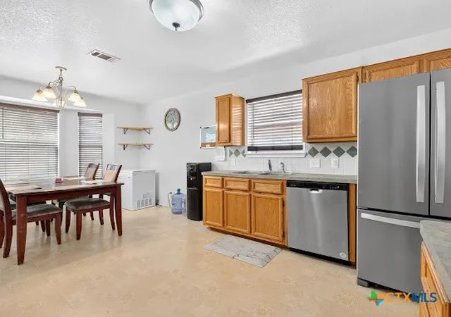 Photo 3 of Single family home for sale at 3902 Tiger Dr, Killeen, TX 76549 | MLS# 624689 | Listing updated on 2026-10-06