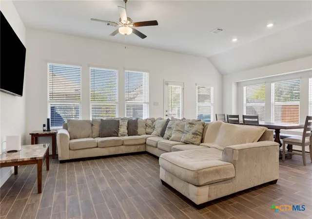Photo 4 of Single family home for sale at 9351 Oxford Shire, San Antonio, TX 78254 | MLS# 624866 | Listing updated on 2026-09-16