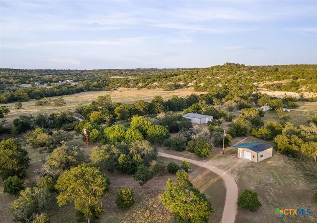 Photo 3 of Single family home for sale at 401 Clear Crk Ln, Fredericksburg, TX 78624 | MLS# 624993 | Listing updated on 2026-09-30