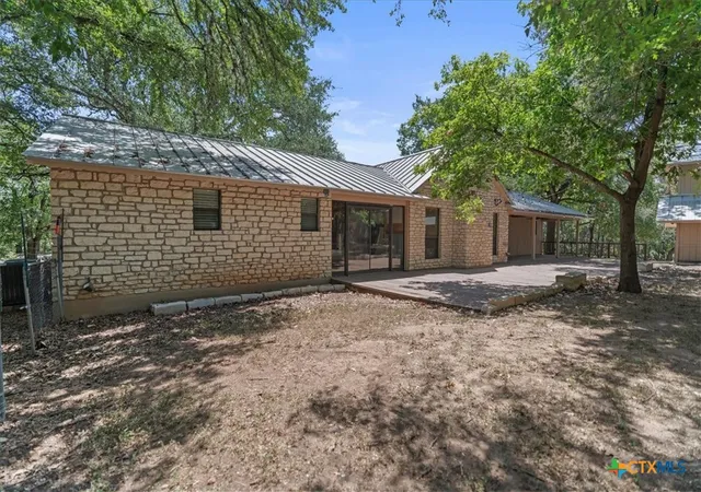 Photo 2 of Single family home for sale at 2500 Rolling Oaks, San Marcos, TX 78666 | MLS# 623025 | Listing updated on 2026-09-11
