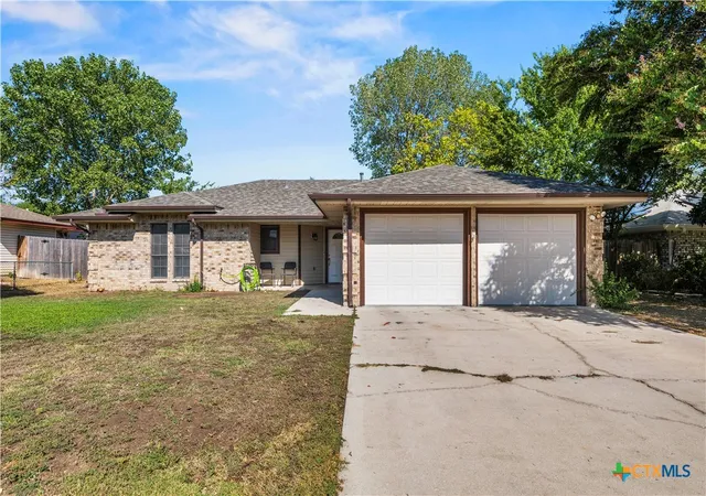 Photo 1 of Single family home for sale at 3213 Forest Hl Dr, Killeen, TX 76542 | MLS# 625009 | Listing updated on 2026-09-10