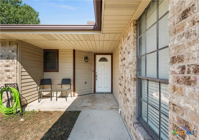Photo 2 of Single family home for sale at 3213 Forest Hl Dr, Killeen, TX 76542 | MLS# 625009 | Listing updated on 2026-09-10